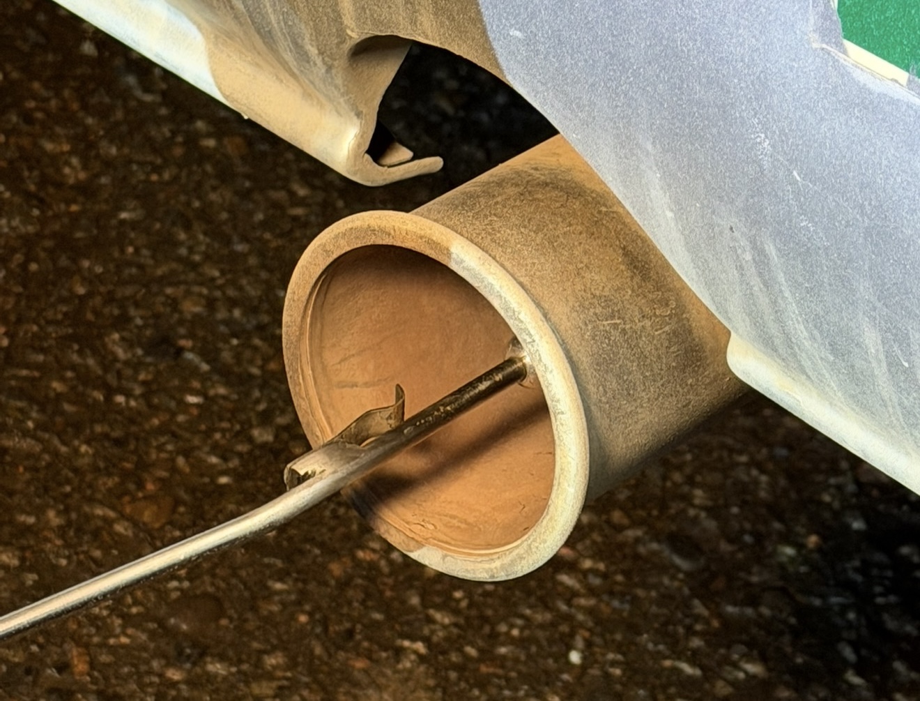 В Алматы проходят проверки выхлопных газов автомобилей