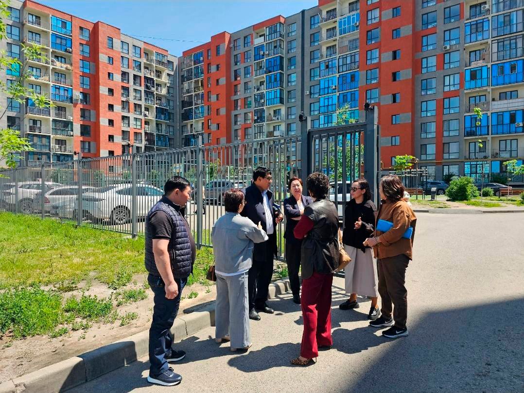 В одном из районов Алматы проверили качество воздуха после жалоб жителей