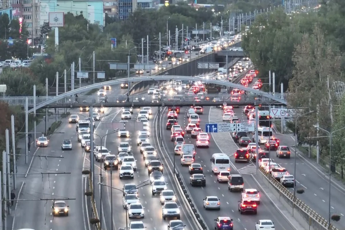 В Алматы обсудили экотребования с перевозчиками и представителями транспортной отрасли
