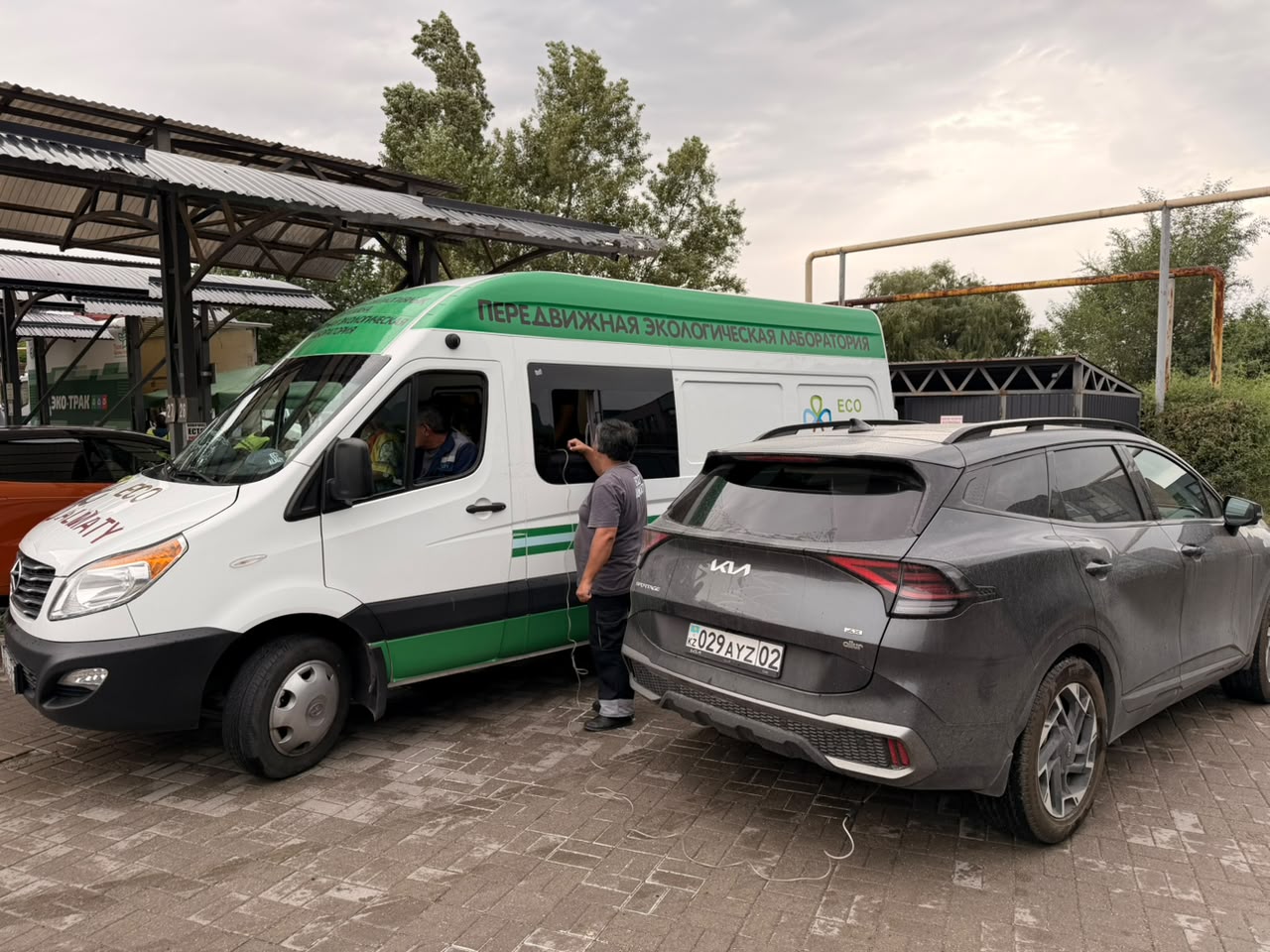 В Алматы с начала года выявили более 900 автомобилей с превышением норм выбросов